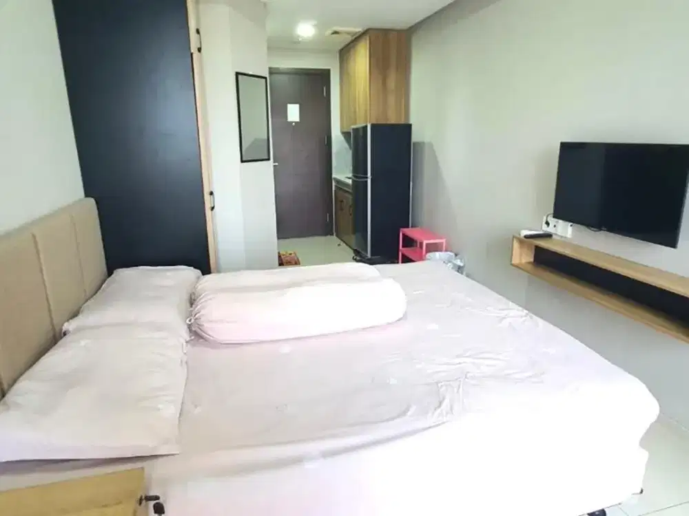 JUAL CEPAT! Apartemen Pacific Garden Alam Sutera Studio Fully Furnished View Danau – Lantai 9