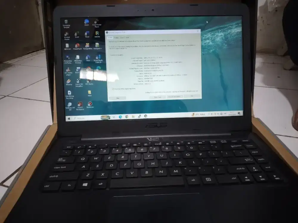 Jual laptop bekas merk asus I205PE6P