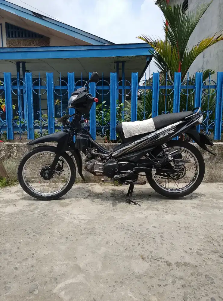 Sepeda Motor Yamaha Vega ZR