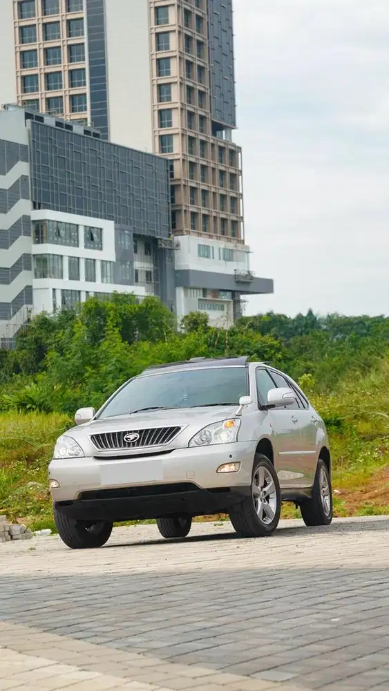 Toyota Harrier 2.4 L Prem Sound GOOD CONDITION!!