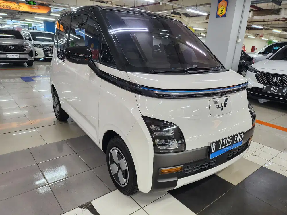 Wuling Airev long range (300km) 
2022 nik 2022
Putih
Low km