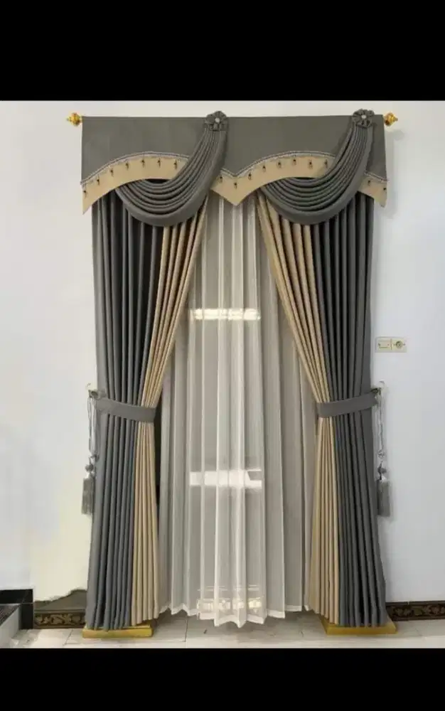 Gordyn, Tirai dan Interior