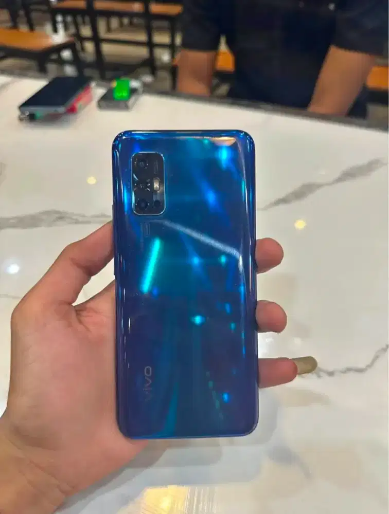 Vivo V19 ram 8/128 amoled