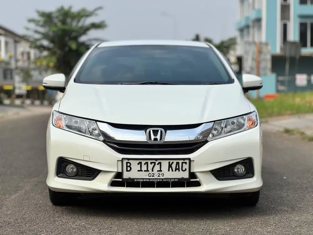 CITY RS 1.5 AT 2014 putih