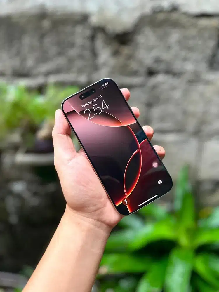 Iphone 16 pro 128 inter bisa semua kartu indonesia