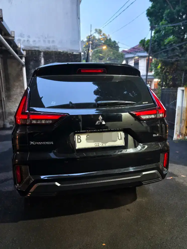 Mitsubishi xpander gls at 2024 nik 2023
