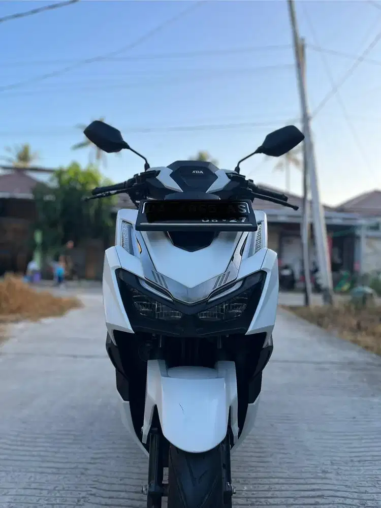 VARIO 160 ABS TIPE TERTINGGI