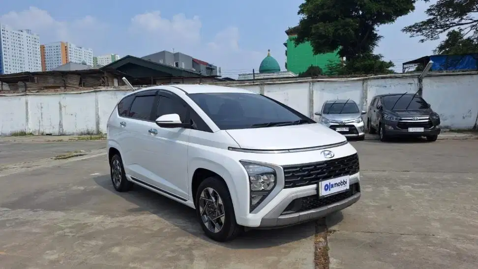 Pajak Panjang - Hyundai Stargazer 1.5 Prime Bensin-AT 2025
