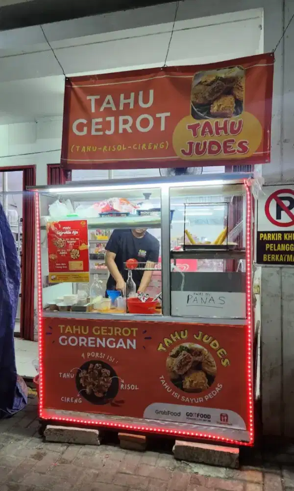 DICARI KARYAWAN TAHU GEJROT GADING SERPONG