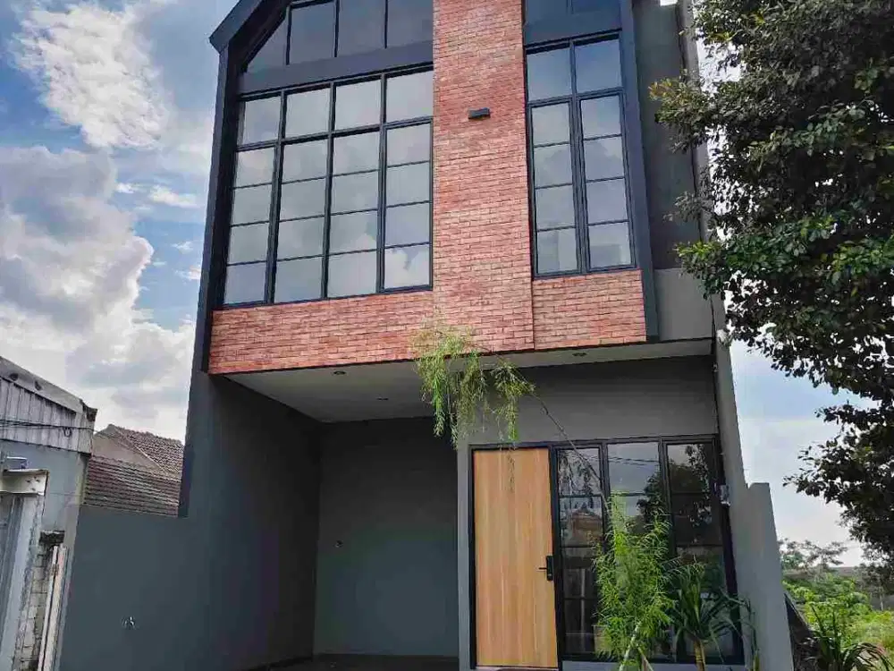 SCANDINAVIAN HOUSE 100 METER KE GERBANG TOL KUKISAN