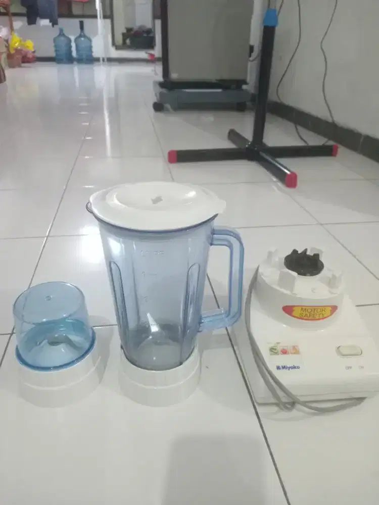 Dijual blender miyako