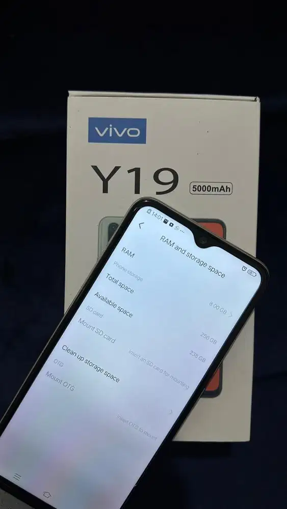 Vivo Y19 8/256 bekas seperti baru