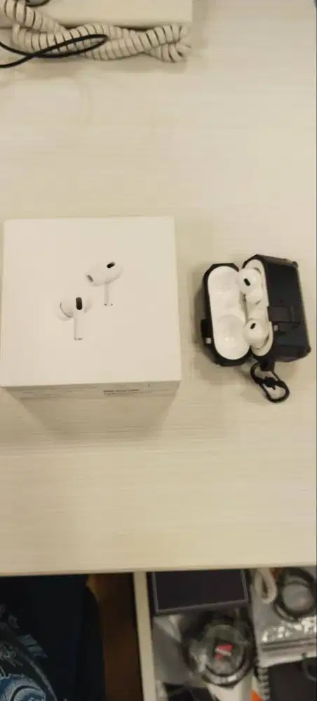 AirPods Pro 2 Gen 2 Resmi beli di Studio Ponsel