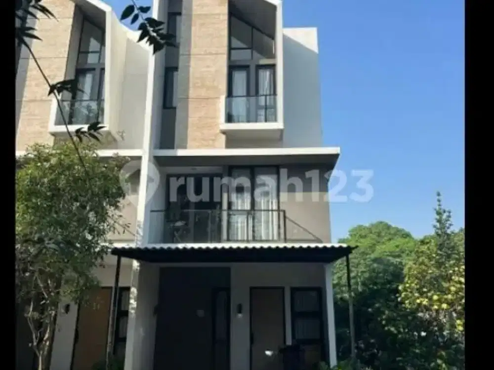 Rumah Siap Huni Renov Rapi Cluster Bsd