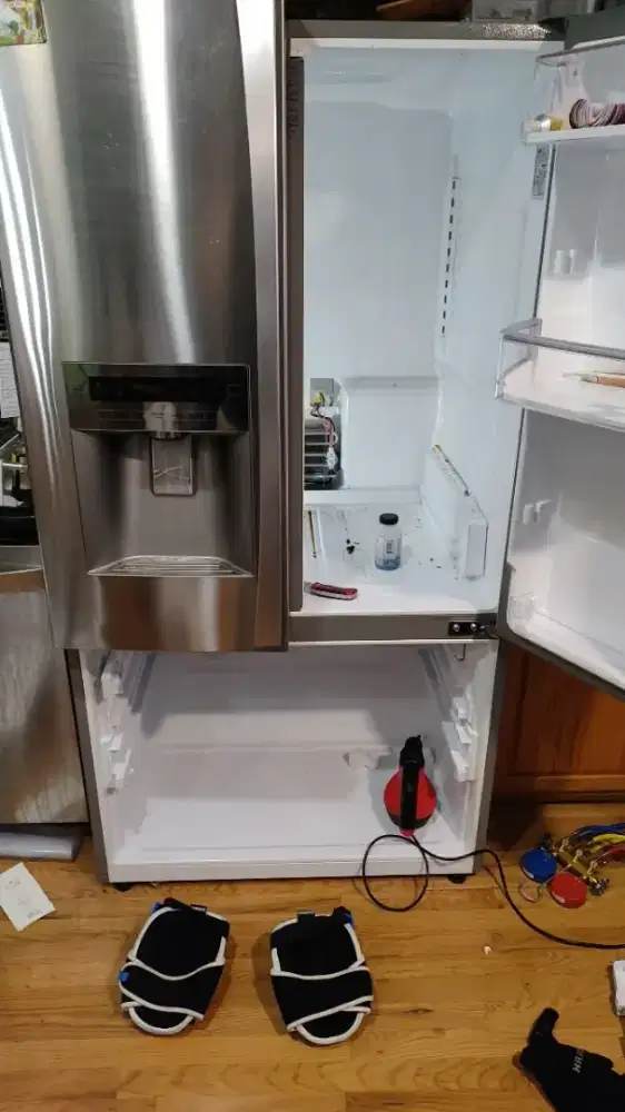 Servis kulkas ,freze bok,ciller,sokis bergaransi
