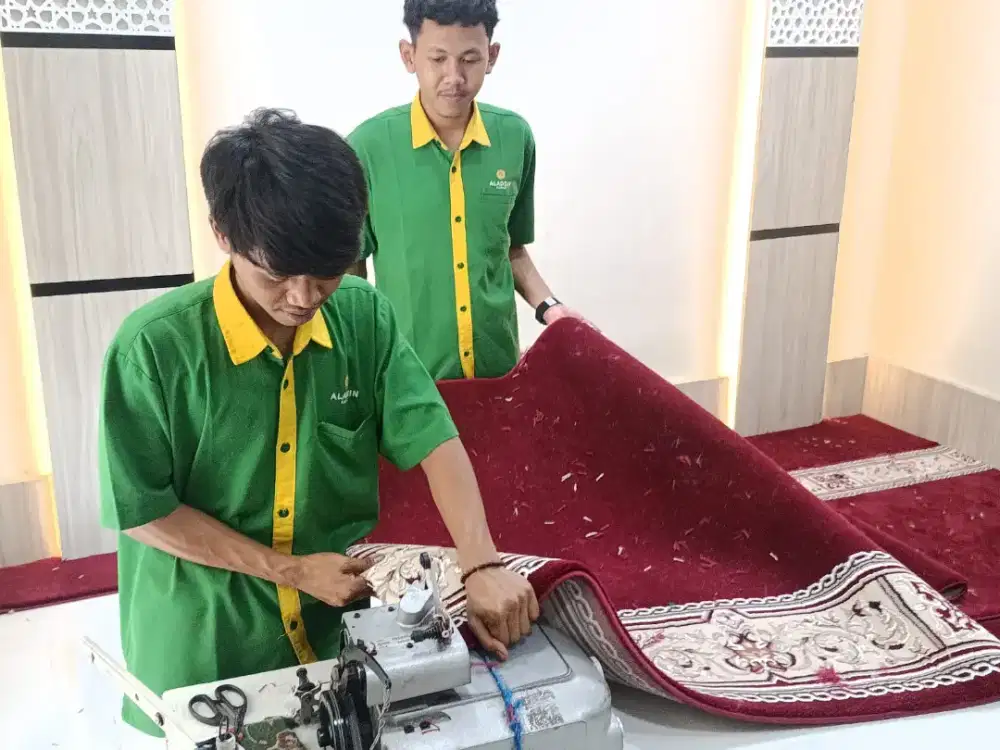 Karpet Masjid Tipe Masterpiece Merah Polos