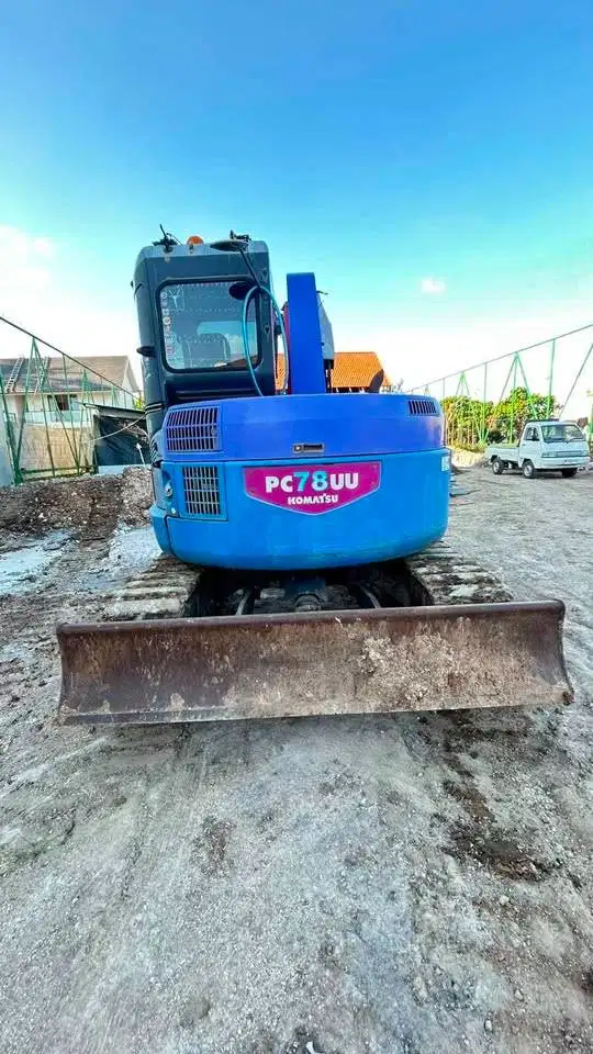 DIJUAL Komatsu Japan  PC 78UU-6EO IMPORT