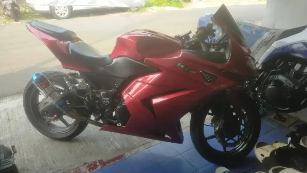 Ninja 250 karbu