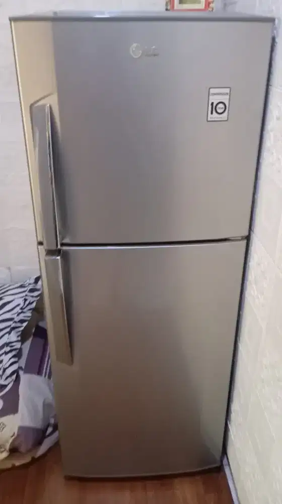 Kulkas LG 2 Pintu