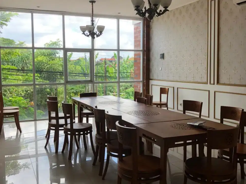 Disewakan Ruko area strategis di Mahendradatta. cocok untuk digunakan untuk kantor atau tempat usaha toko atau cafe