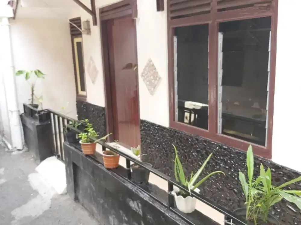 Rumah di jln. Dr. Saharjo, Manggarai Jakarta Selatan