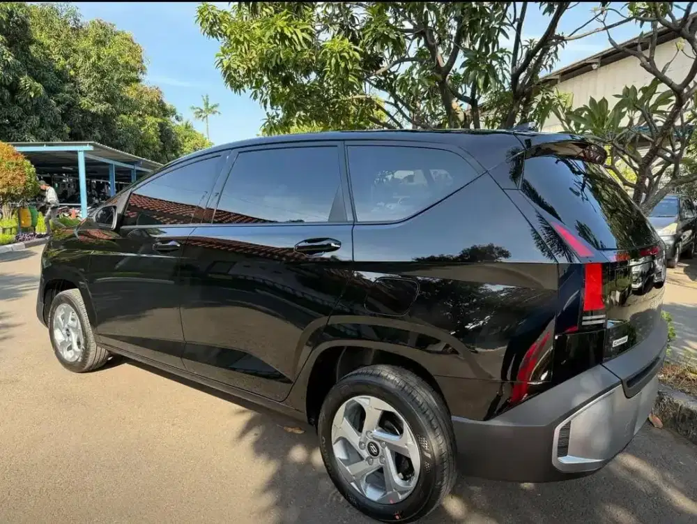 Hyundai Stargazer Cartenz Trend IVT