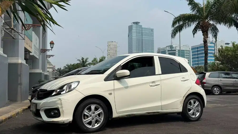 Honda Brio Satya 1.2 bensin AT 2017
