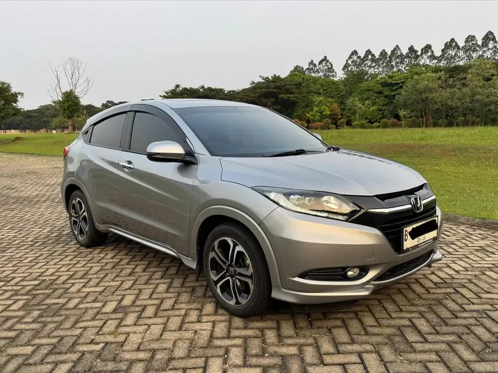 Honda HRV Prestige 2018 tangan pertama siap pakai super cakep