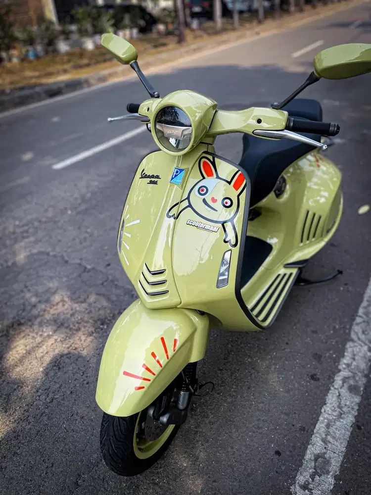 VESPA 956 BUNNY EDITION