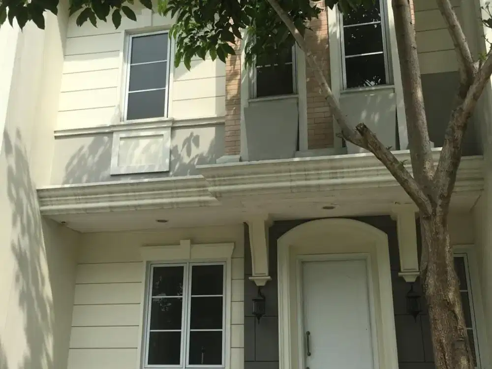 Dijual Rumah Siap Huni di Vanya Park BSD