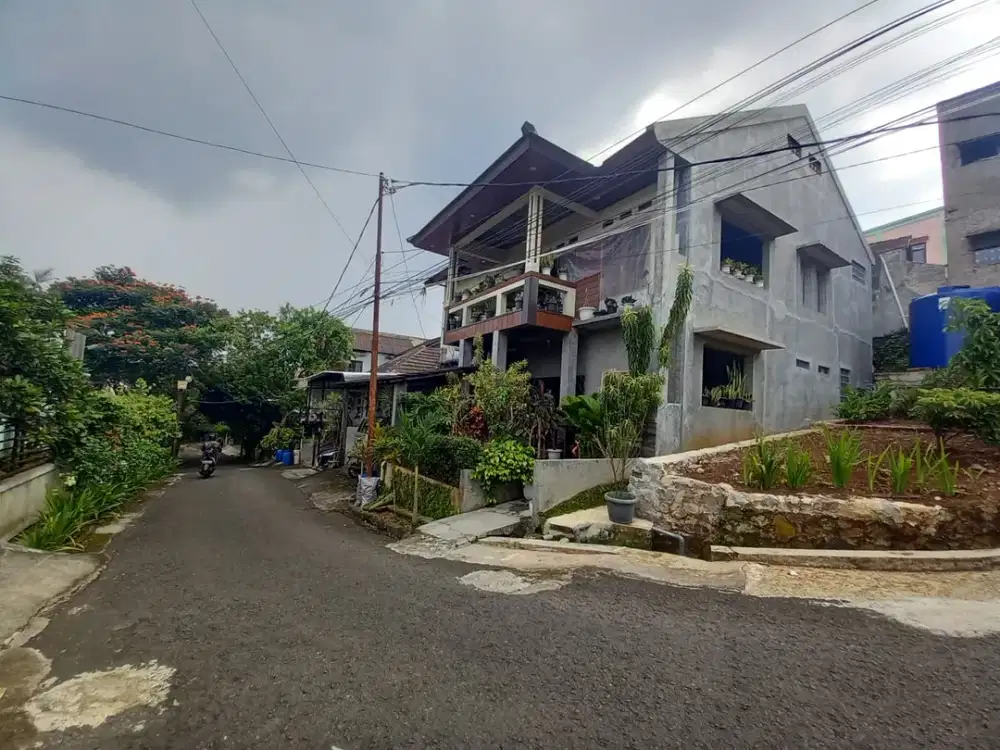 Dijual Rumah tinggal Finishing ada view Bandung dekat saung Ujo Padasuka