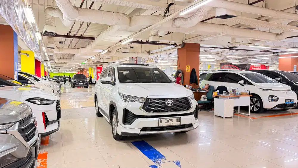 Toyota Innova Zenix V Hybrid 2023