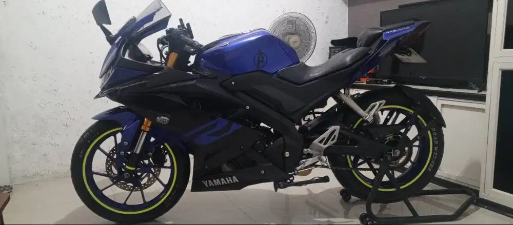 Yamaha R15 V3 kondisi bagus