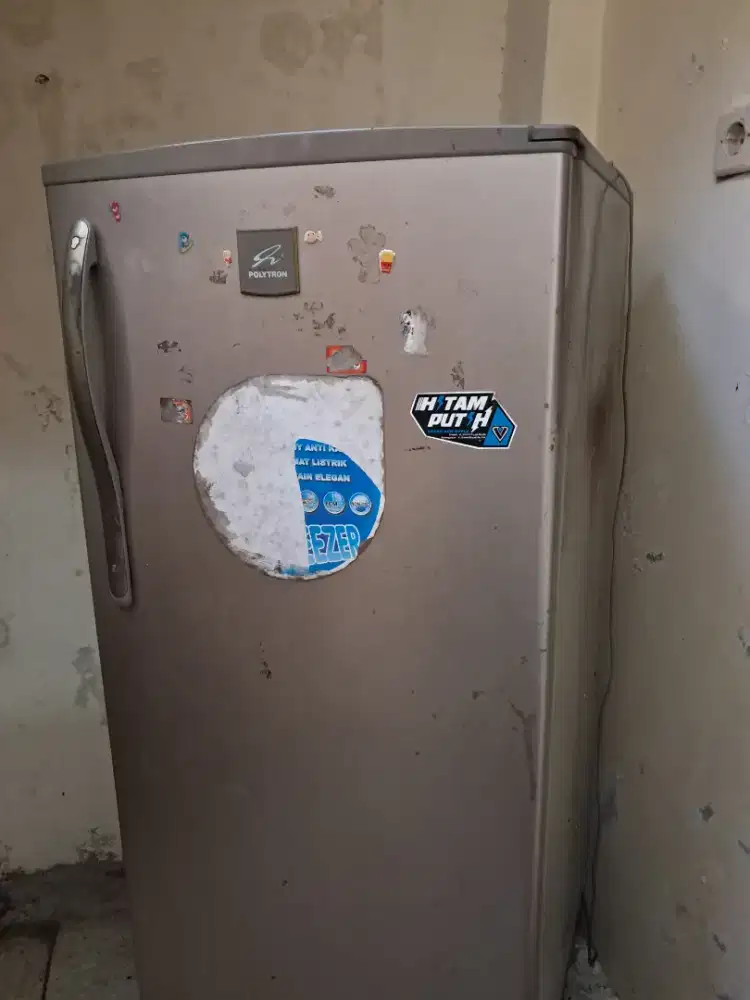 Kulkas 1 Pintu Polytron