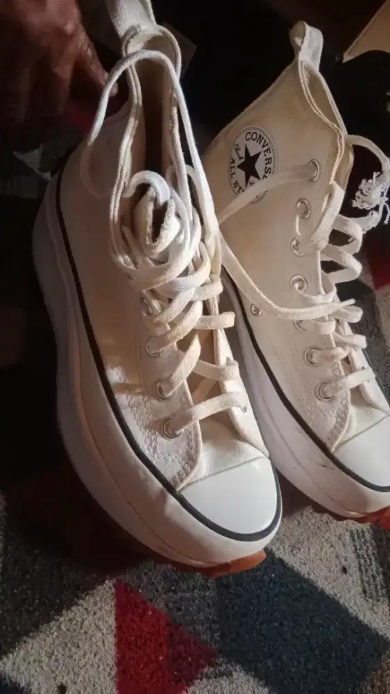 Sepatu Converse all Stars