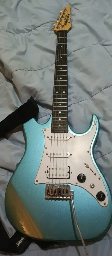 Guitar/Gitar IBANEZ GIO