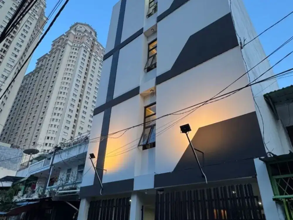Dijual Kost Exclusive Gajah Mada Jakarta Barat 31 Kamar, ROI 10 - 12 persen