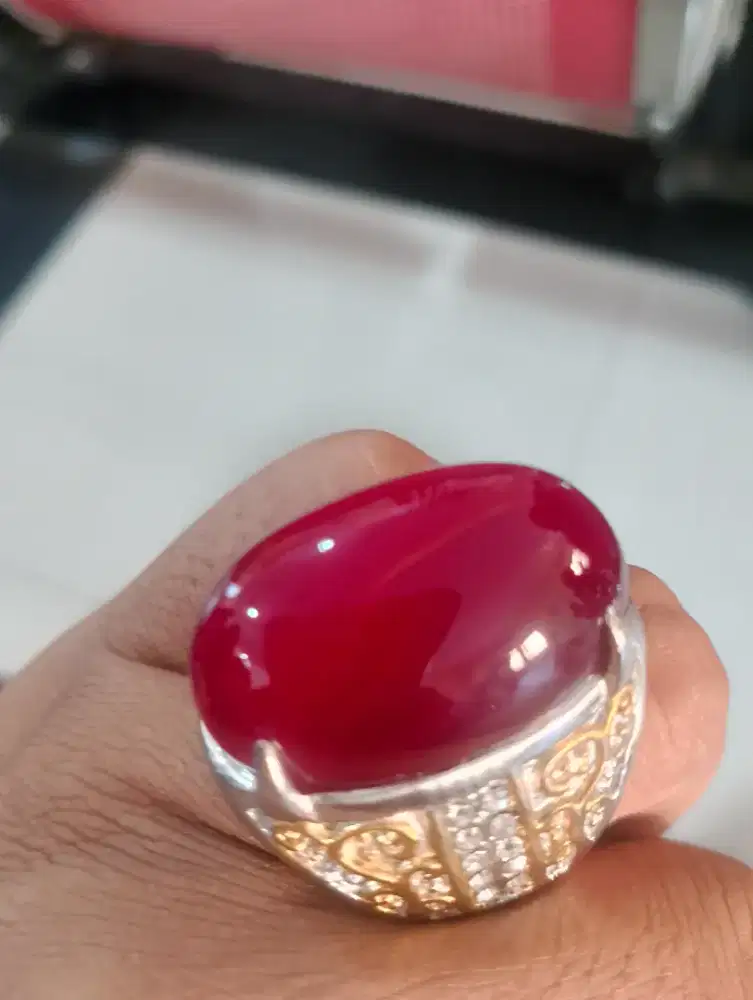 Batu red baron cincin