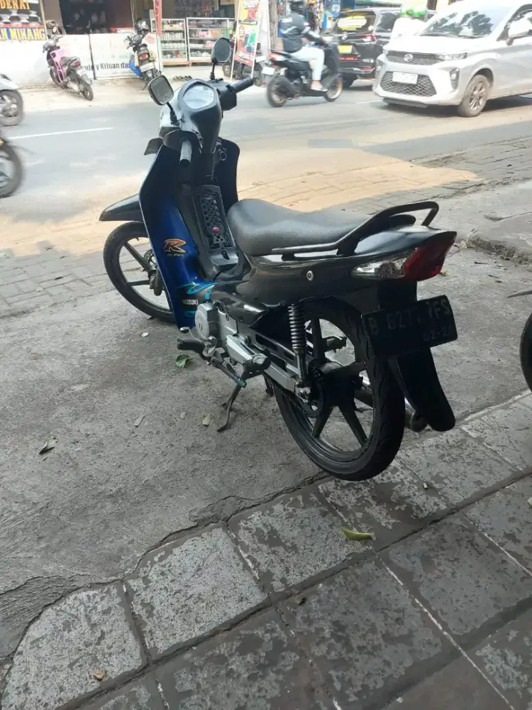 Asslkm..Jual Suzuki Smash THN 2006 ss lengkap