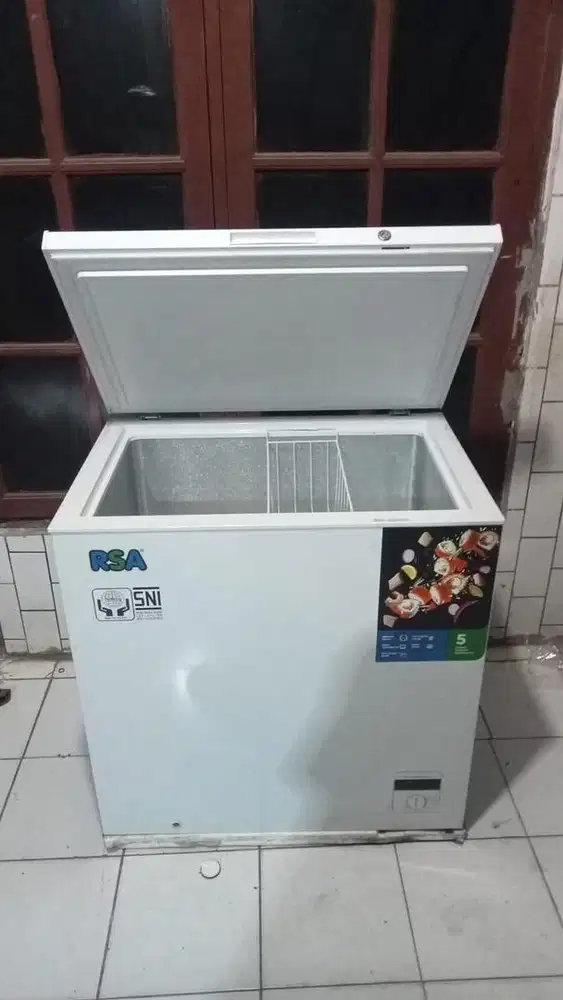 Freezer RSA 200 liter