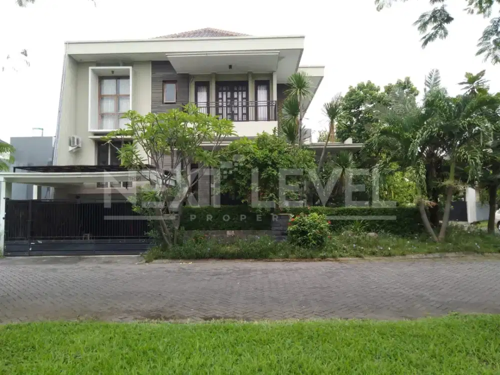 Dijual Rumah Modern 2 Lantai di Citraland Surabaya