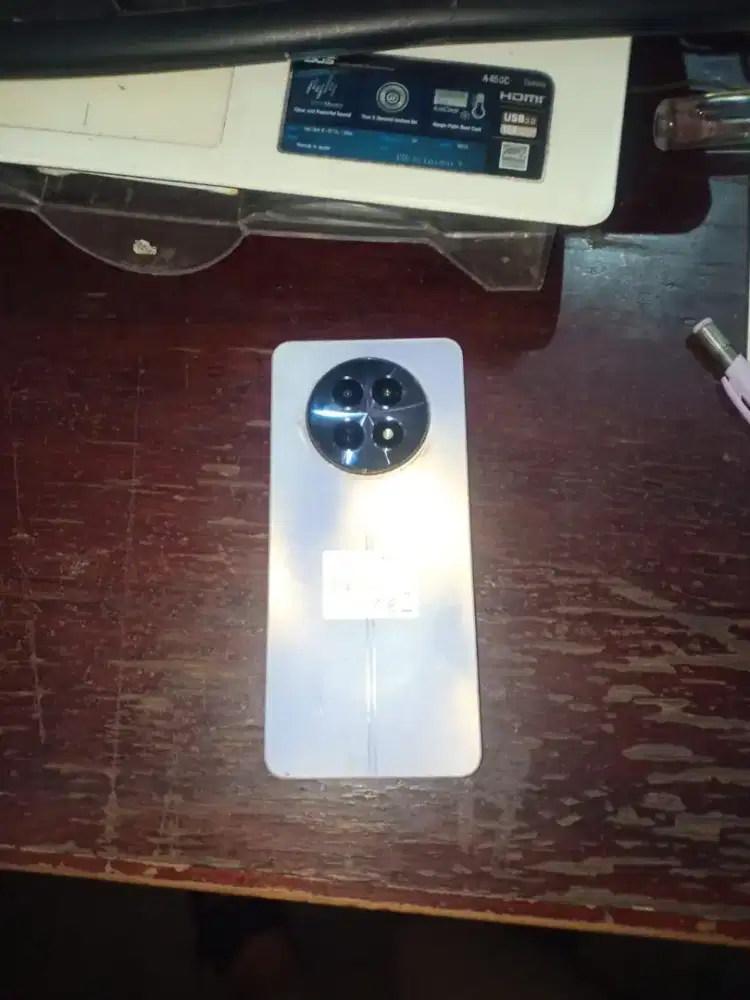 Realme 12.5G, Bekas