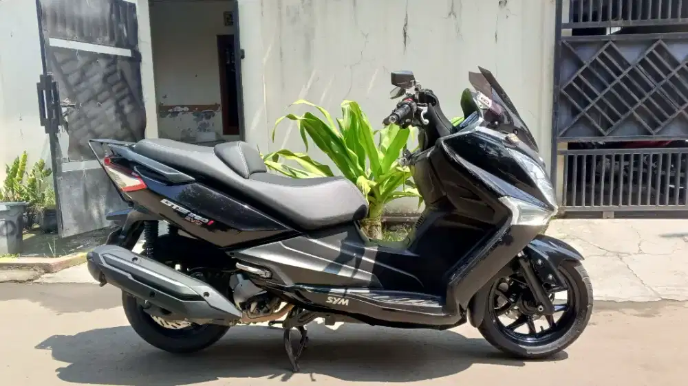 sym gts 250i evo 2015