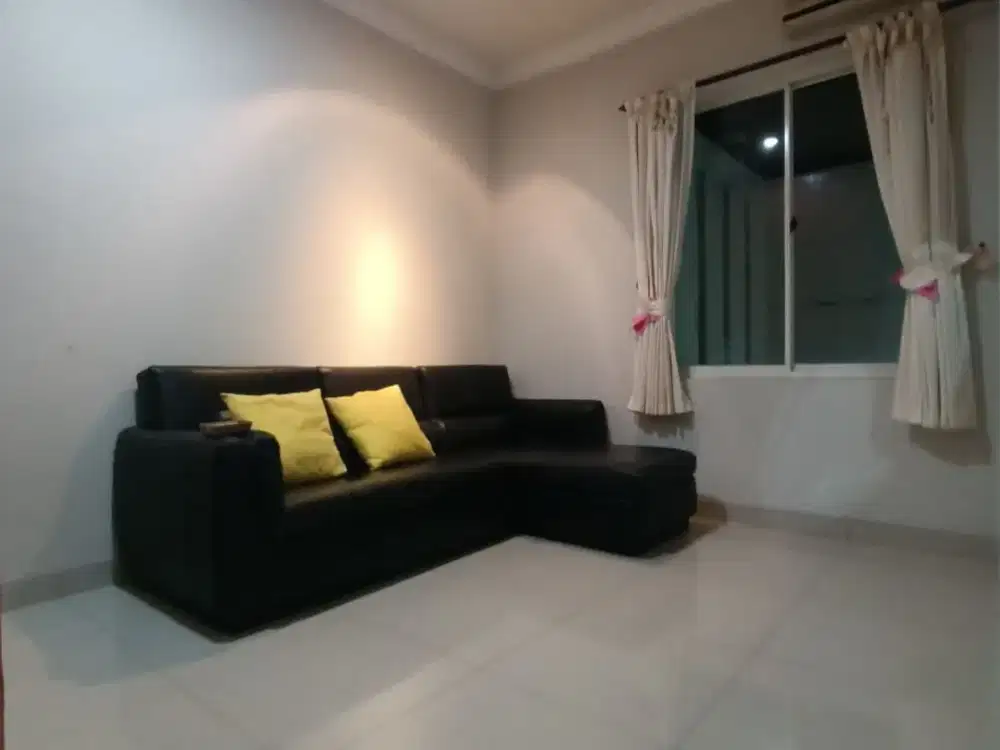 Jual Cepat Rumah Minimalis di Alam Galaxy Surabaya Barat