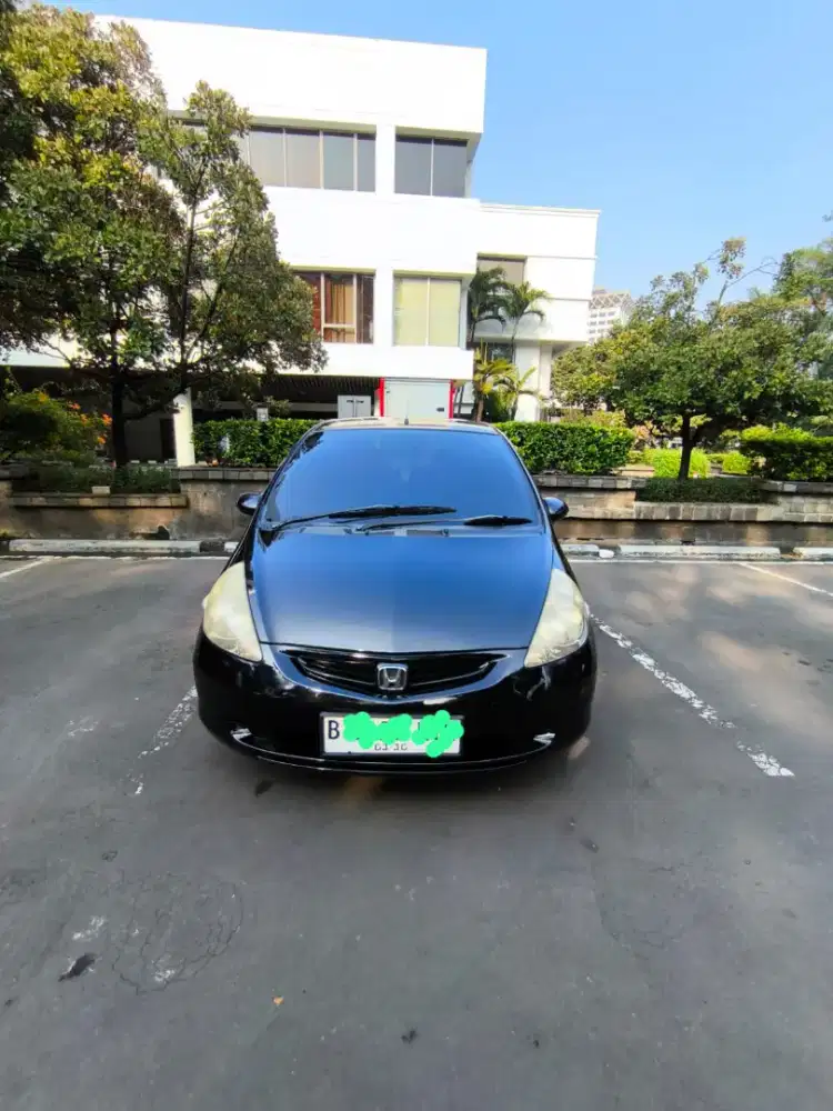 HONDA JAZZ i-DSI AT 2004 HITAM – PAJAK PANJANG 2030 – SIAP PAKAI