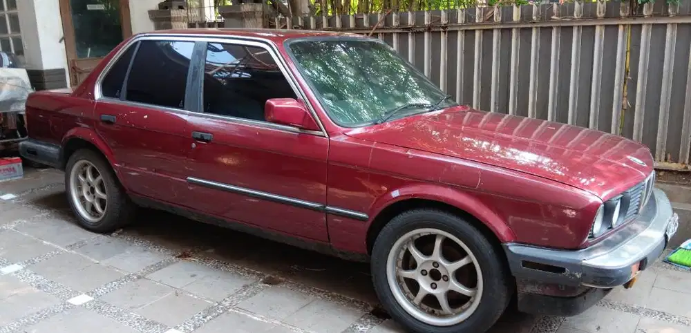 BMW 318i - M10-1986 - MANUAL