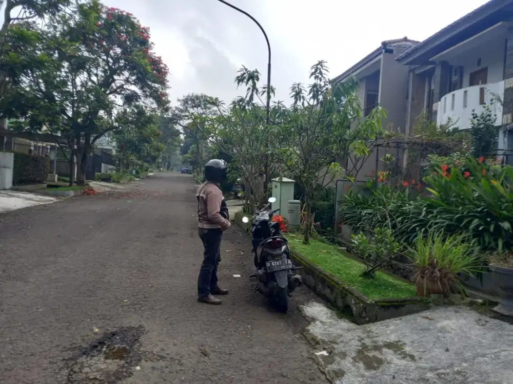 Dijual rumah sejuk aman dan nyaman Graha Puspa Lembang Bandung