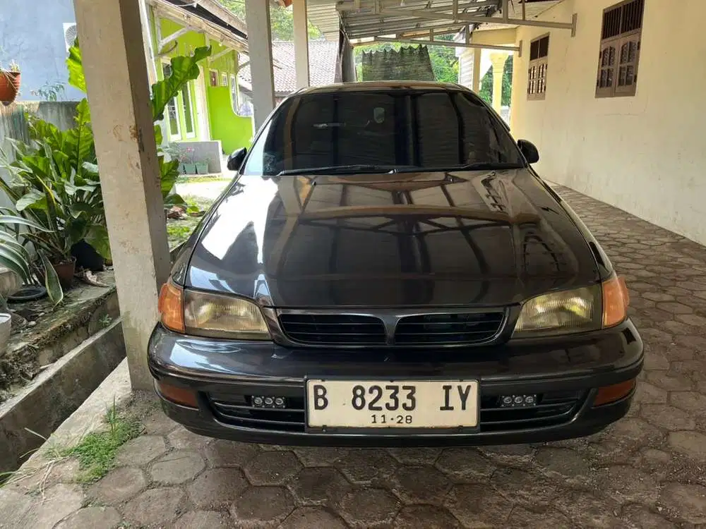 Toyota Corona 1997 Bensin