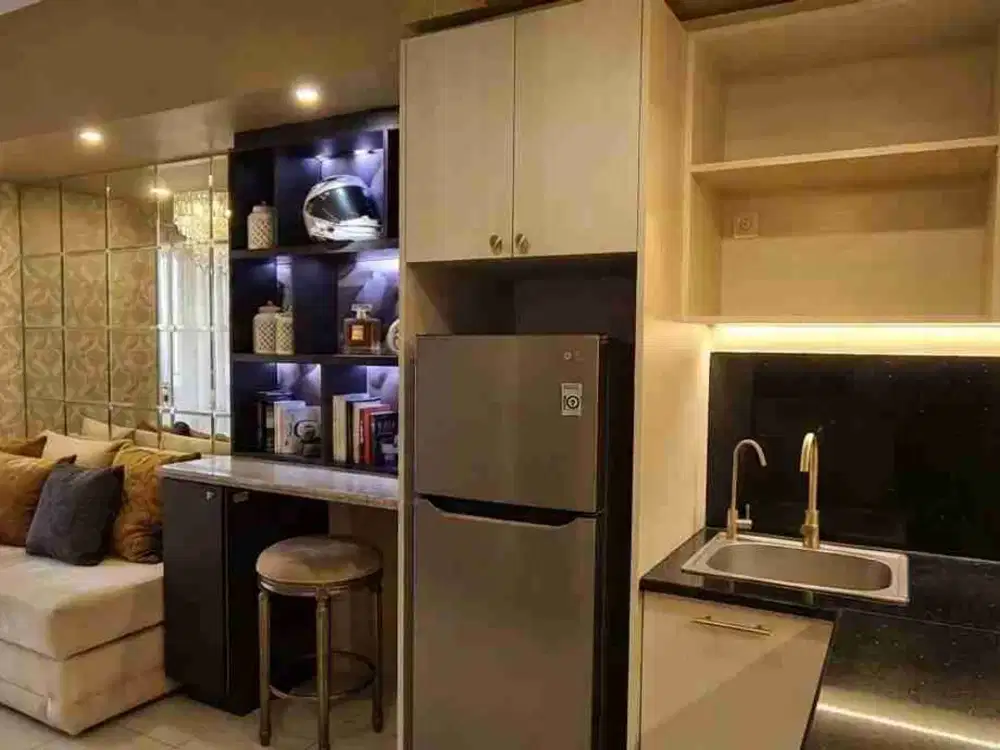Sewa 3 BR FF Vu Pool Apartemen The Springlake