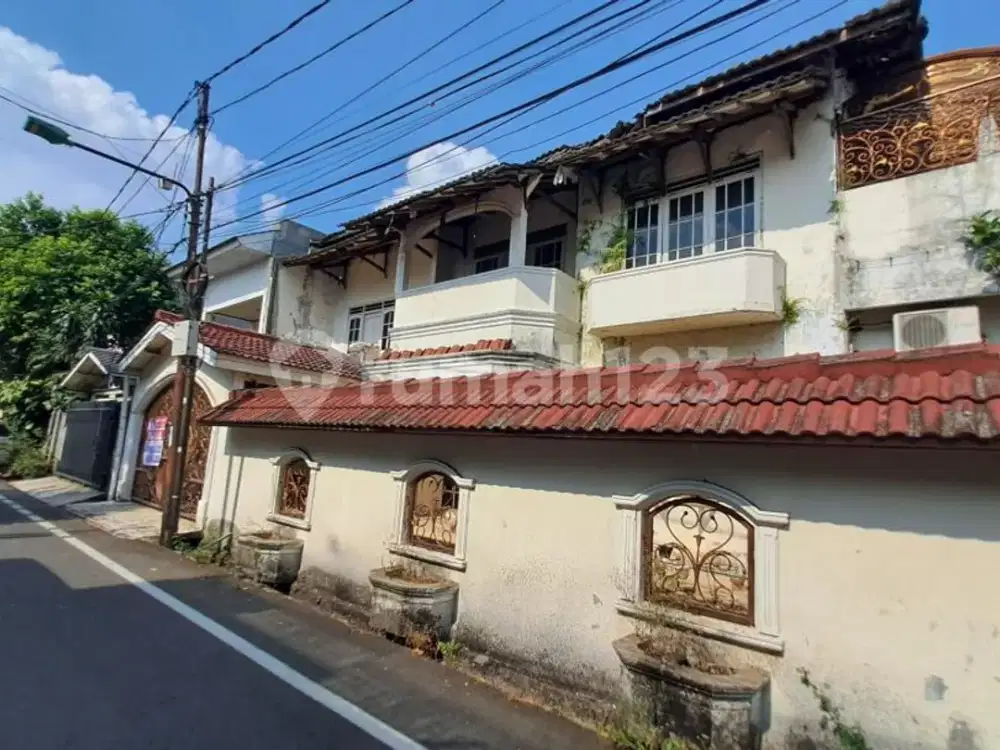 Jual Rumah Duren Sawit, LT 300M2, LB 525M2, Hak Milik, Jalan Depan Lebar, Rp 6.3 M Nego Sampai Jadi